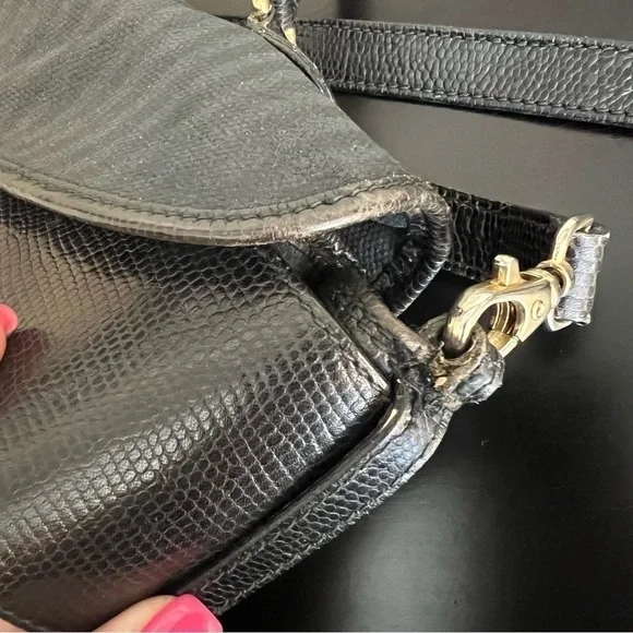 FENDI Vintage leather and coated canvas bag, striped, black 14”x10”, authentic - Picture 15 of 17